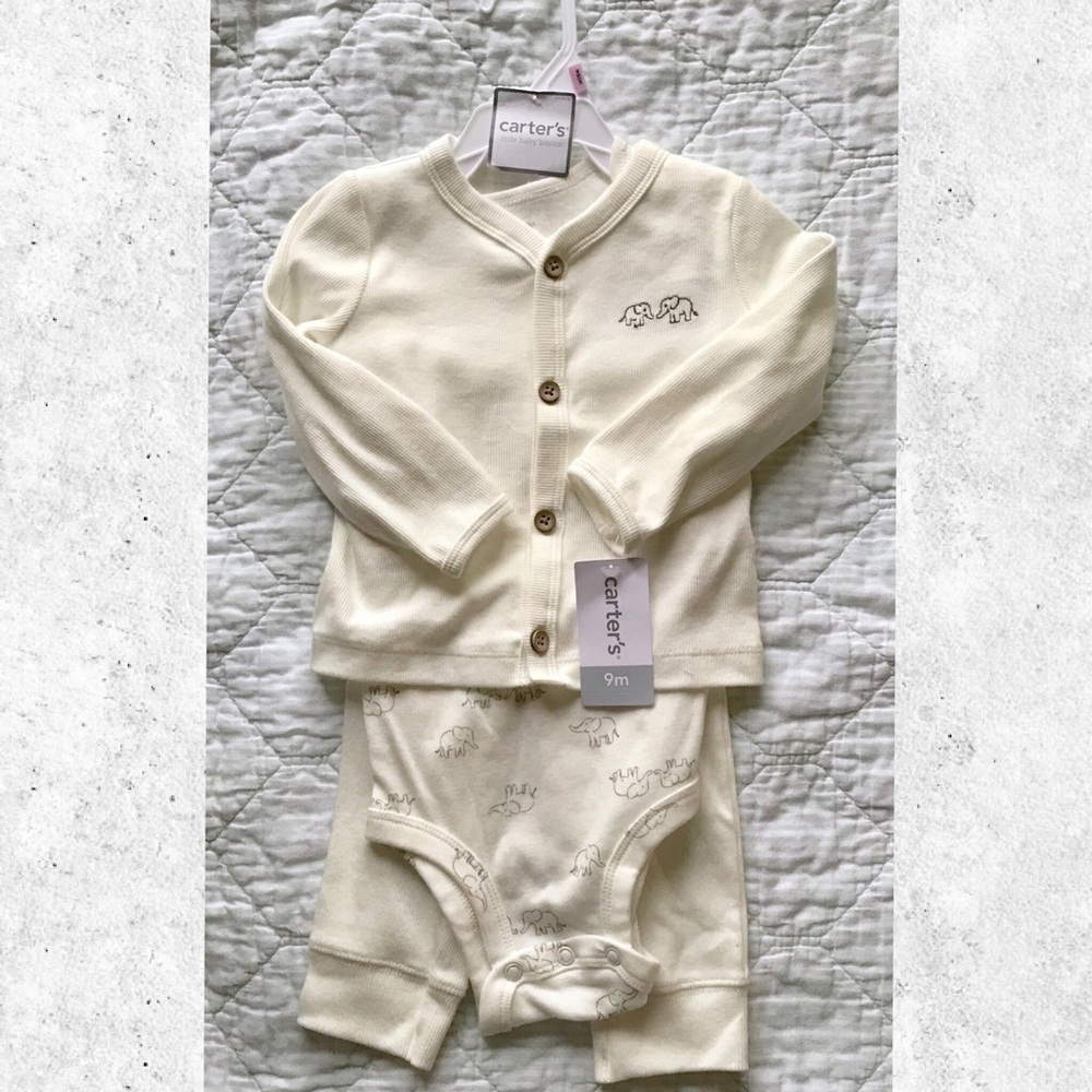 Carter’s 3 Piece Elephant Outfit